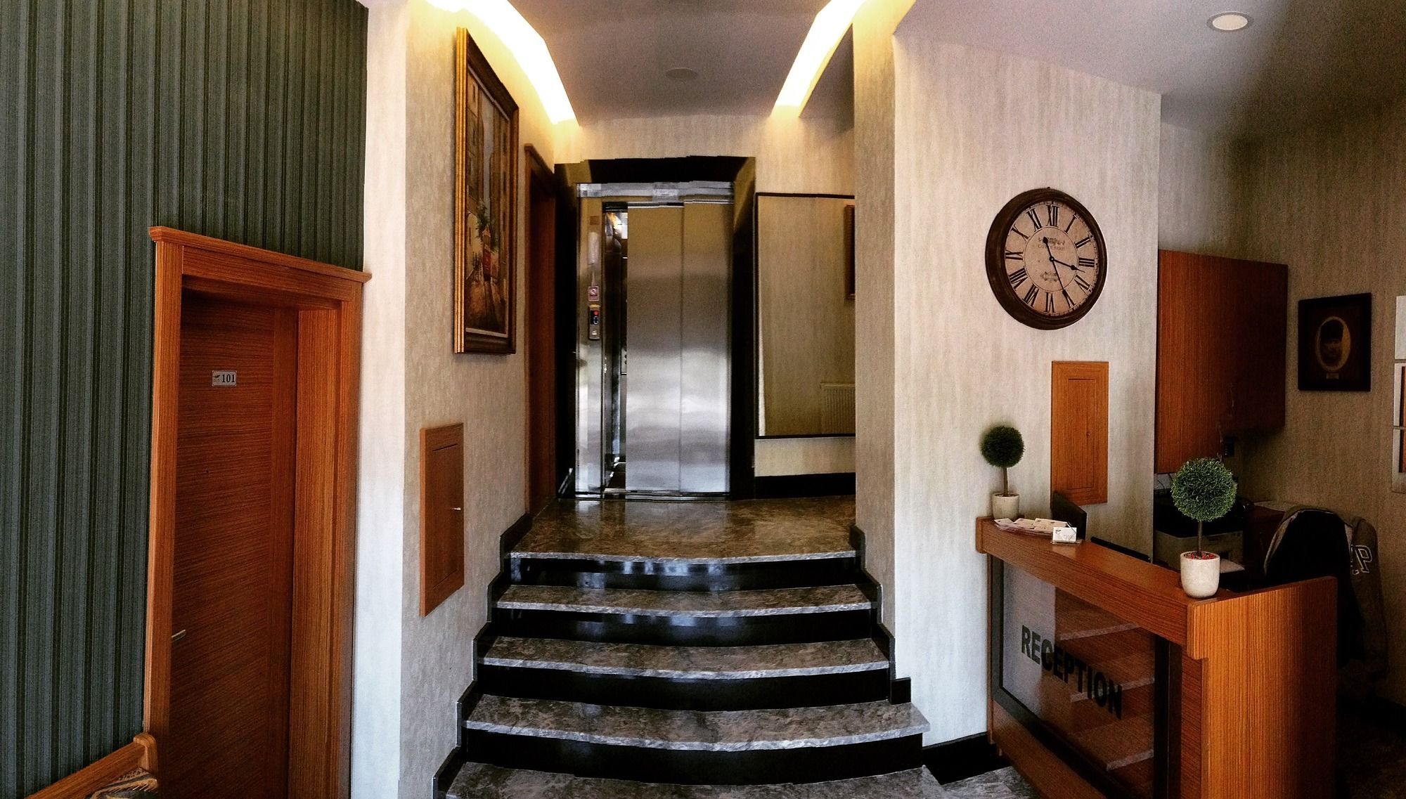 Blue Inn Hotel Istanbul Exterior photo